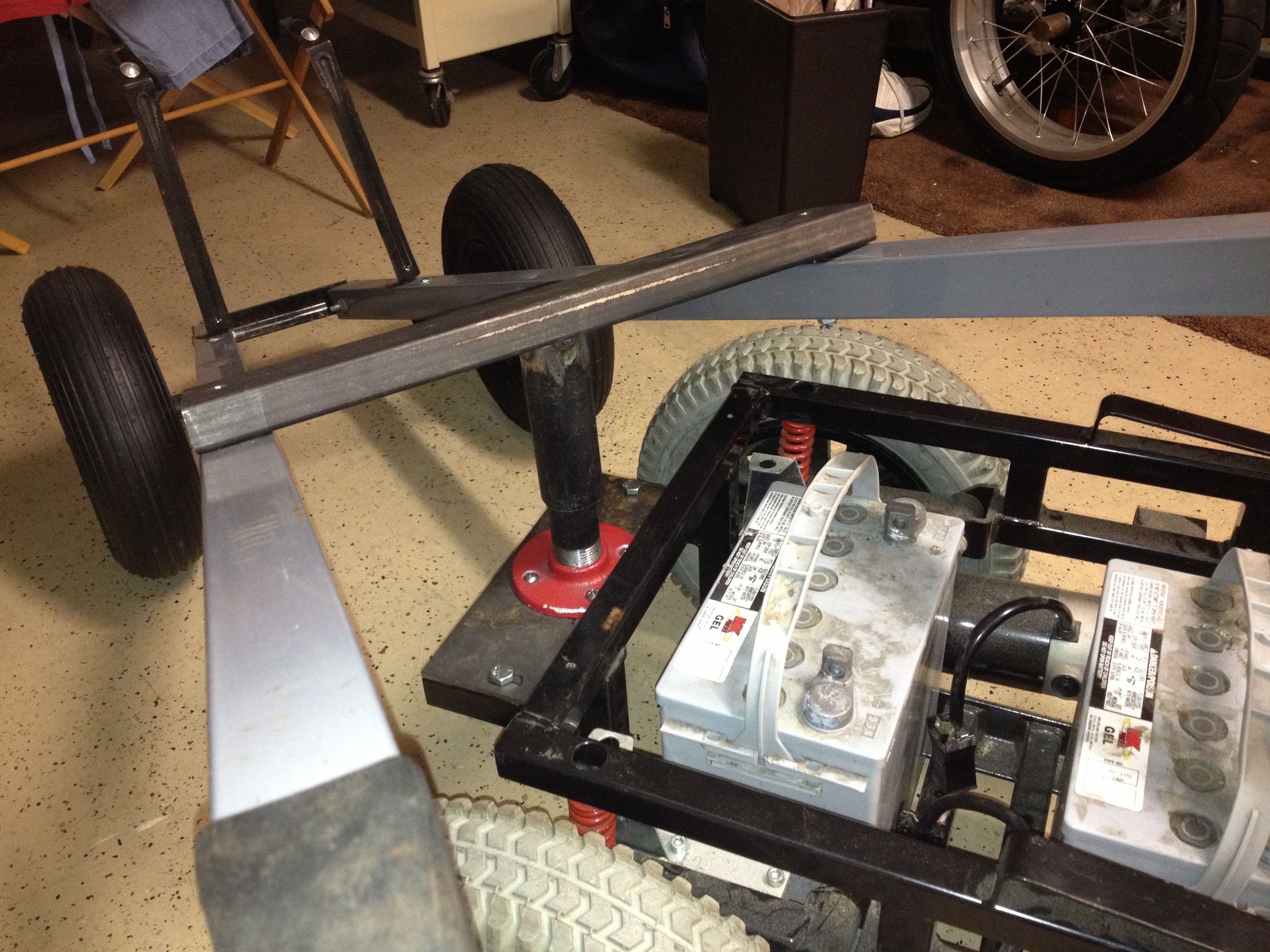 6-Wheeled R/C Wheelbarrow With Pneumatic Dump : 11 Steps (with Pictures