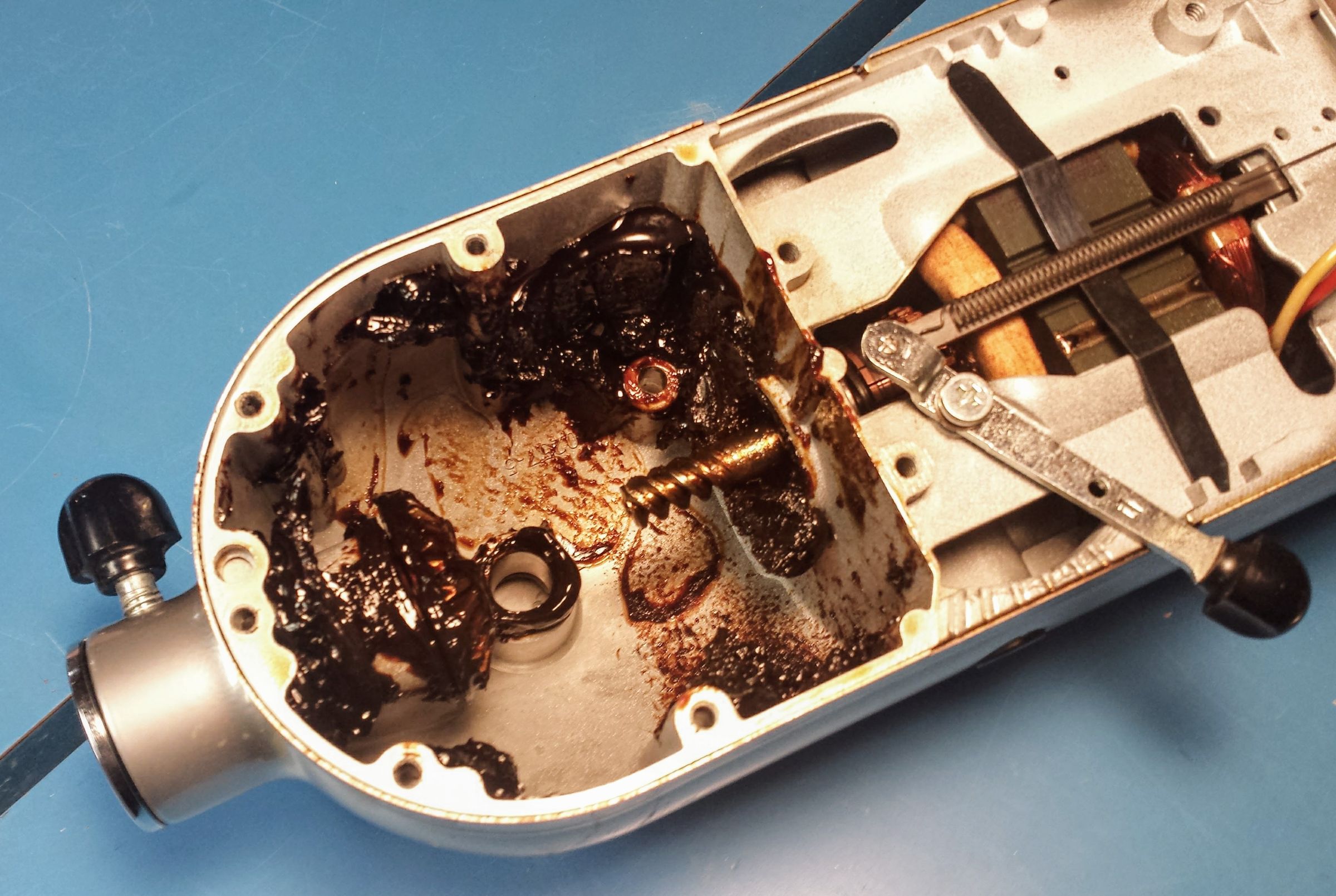 How to Repair a Leaking Kitchenaid Mixer 12 Steps (with Pictures