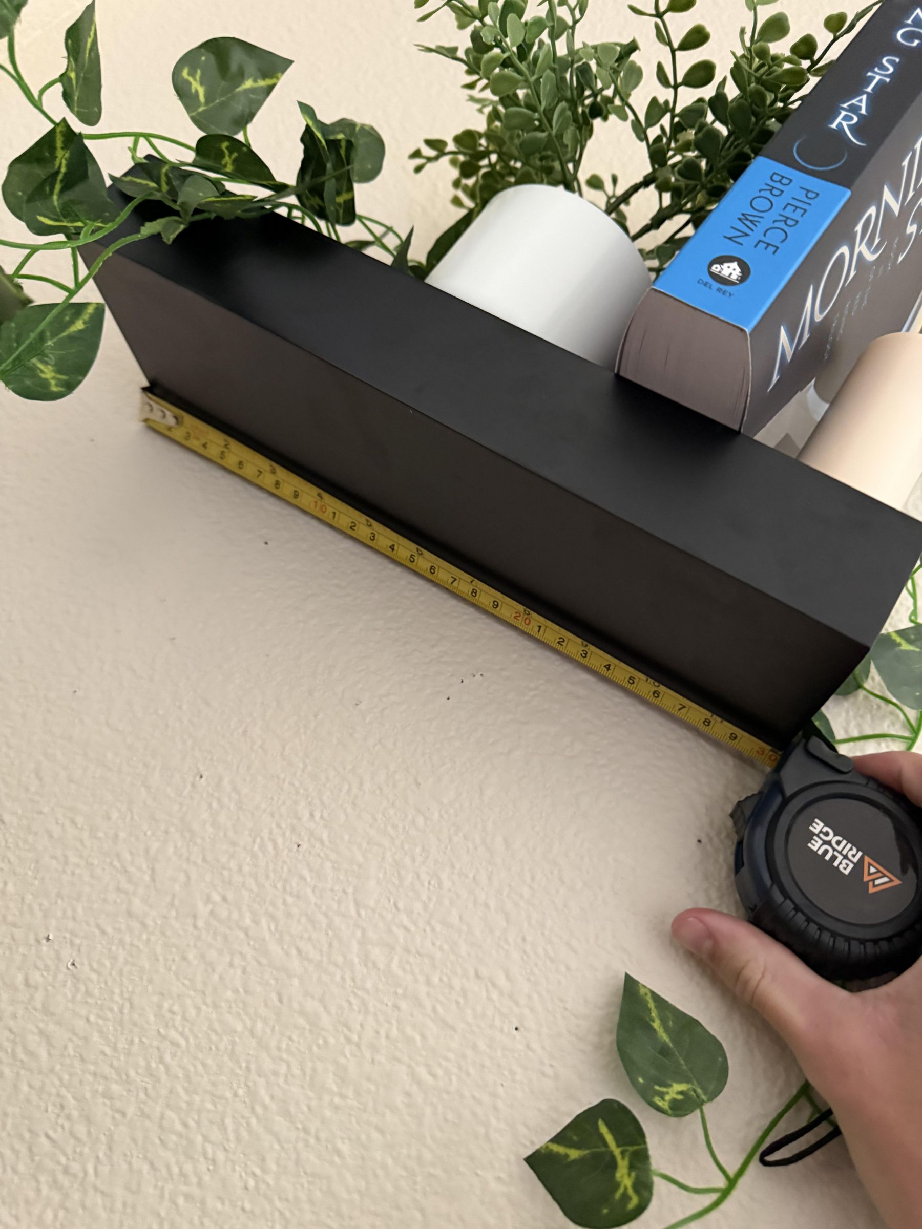 How to Install and Customize LED Strip Lights for a Desk Setup : 11 ...