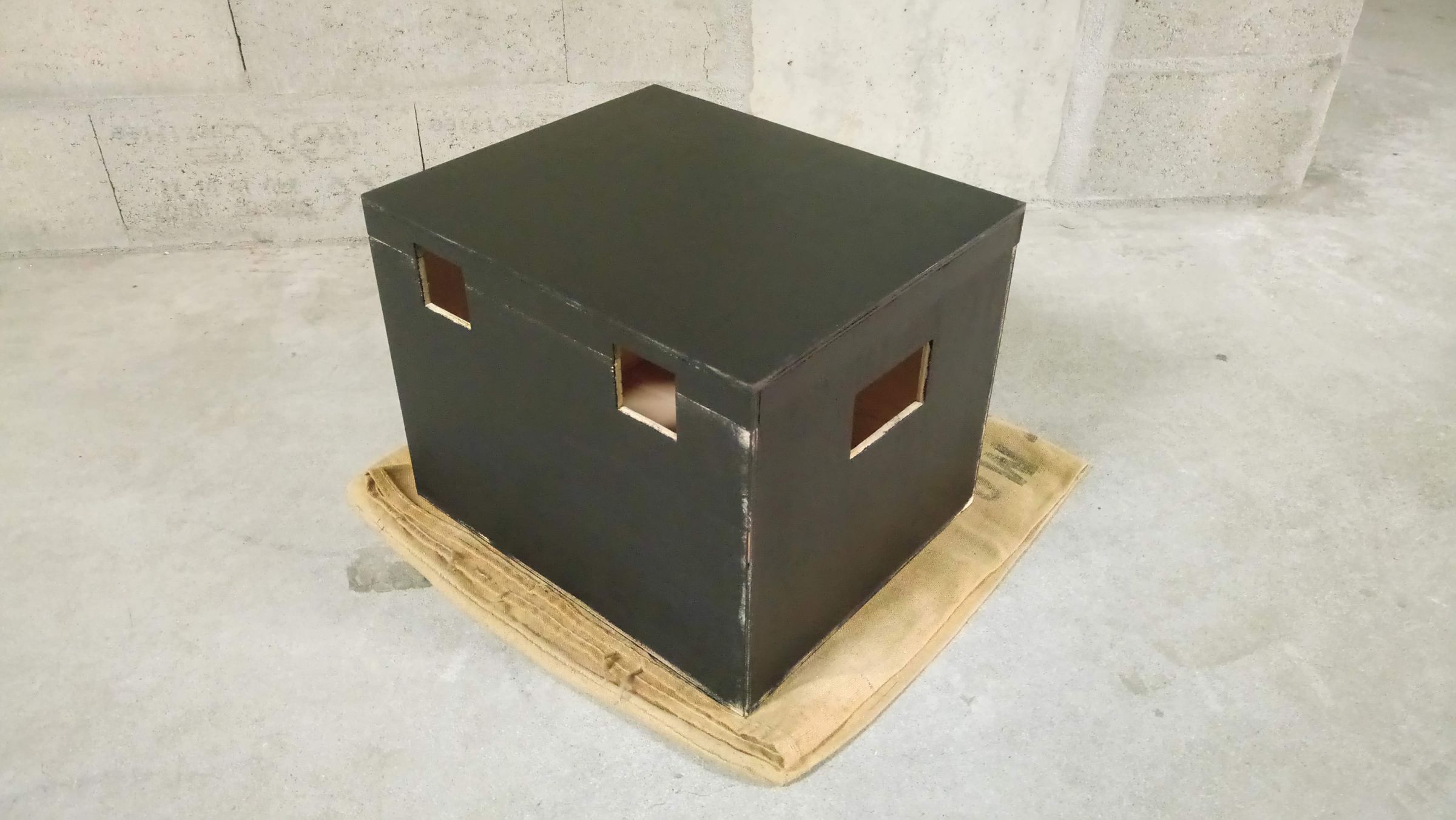 Making of a DIY Flightcase : 9 Steps (with Pictures) - Instructables