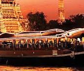 How to Enjoy a Dining Cruise Over the Chaophraya River