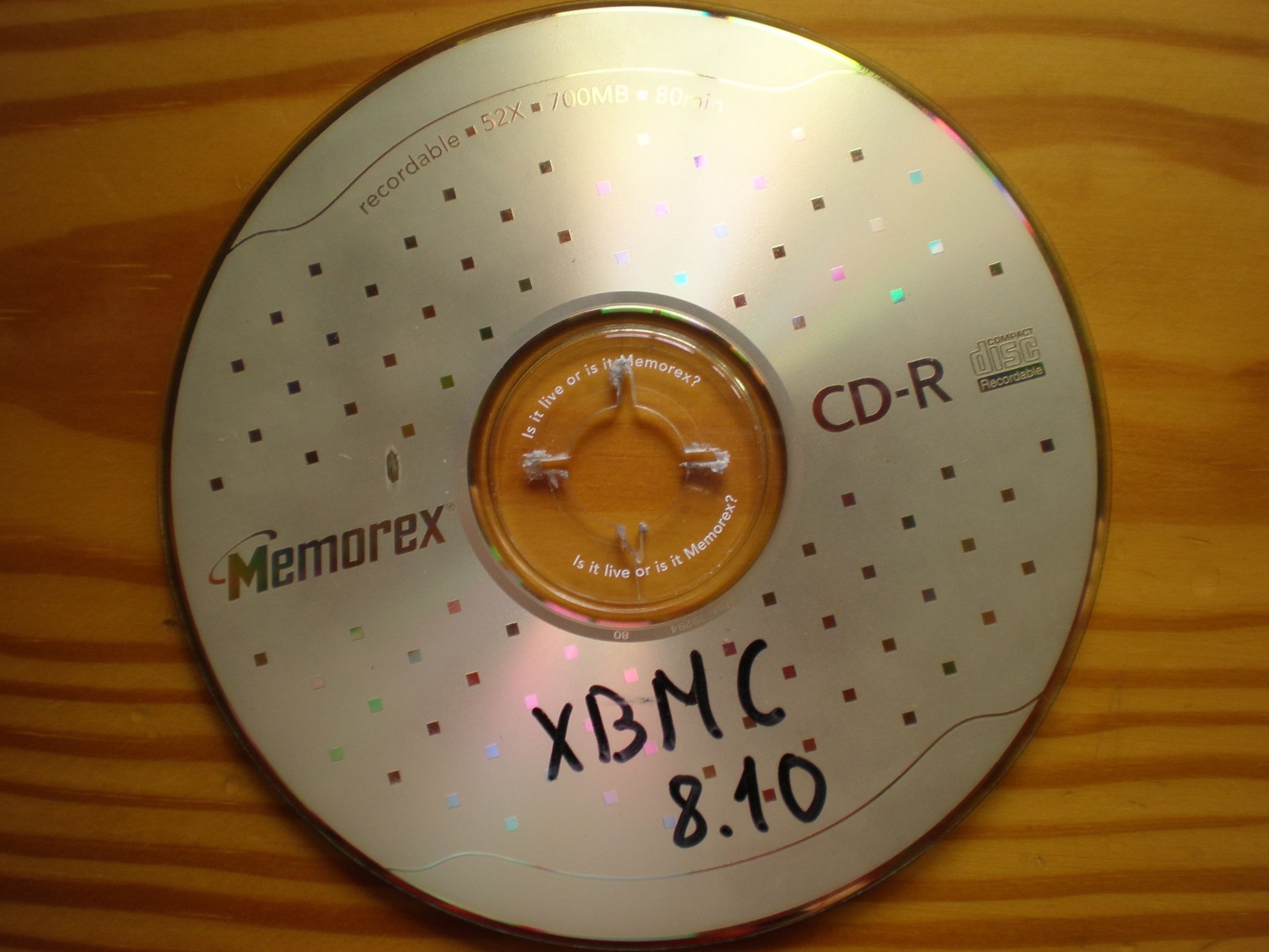 CD Spinning Top 5 Steps Instructables