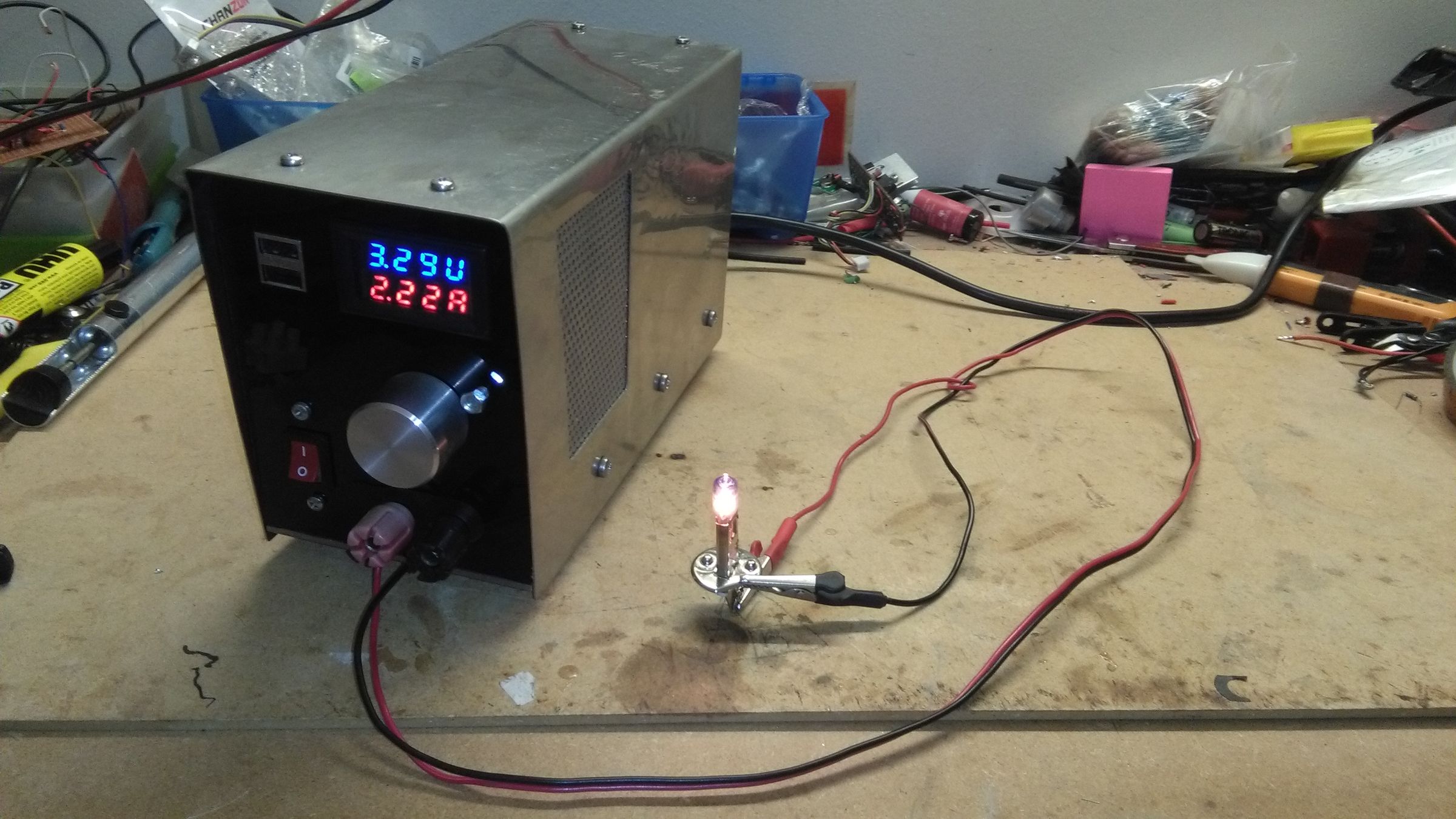 DIY Adjustable Bench Power Supply Build : 4 Steps (with Pictures