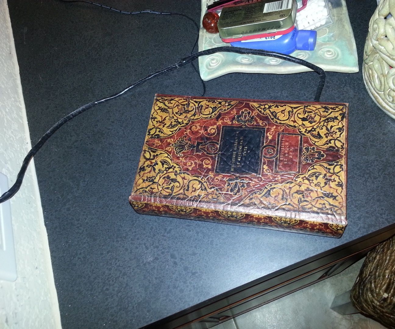 Raspberry Pi 3 Garage Door Opener