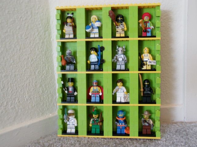 Minifig Display Modules