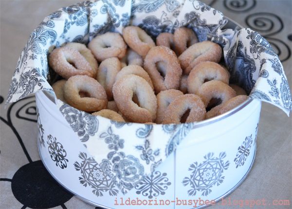 Wine Biscuits
