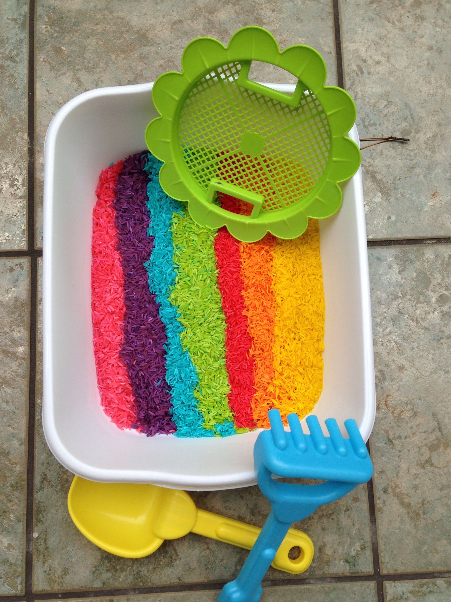 DIY RAINBOW PLAY RICE