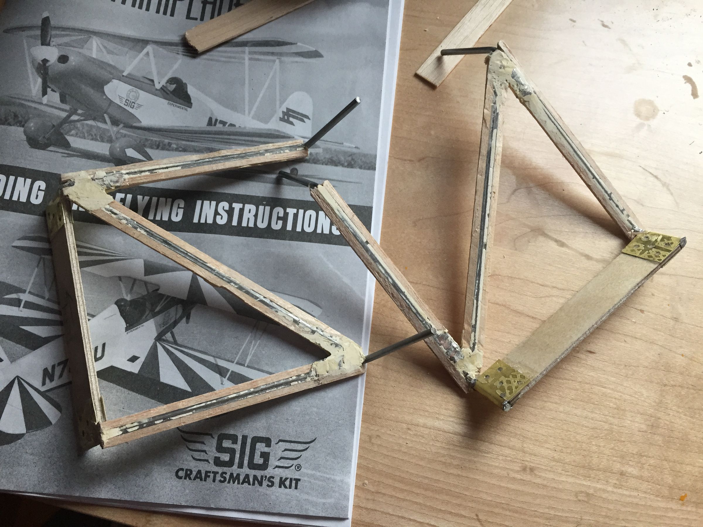 R/C Biplane : 21 Steps (with Pictures) - Instructables