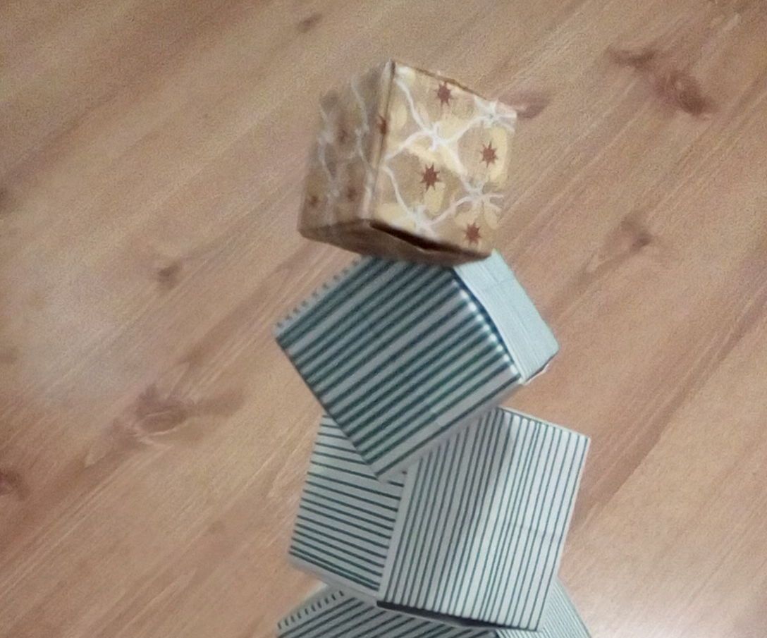 Xmas Tree From Stacked Paper Cubes 