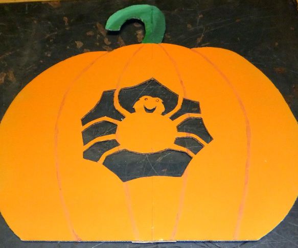 Halloween Pumpkin From Cardboard Boxes