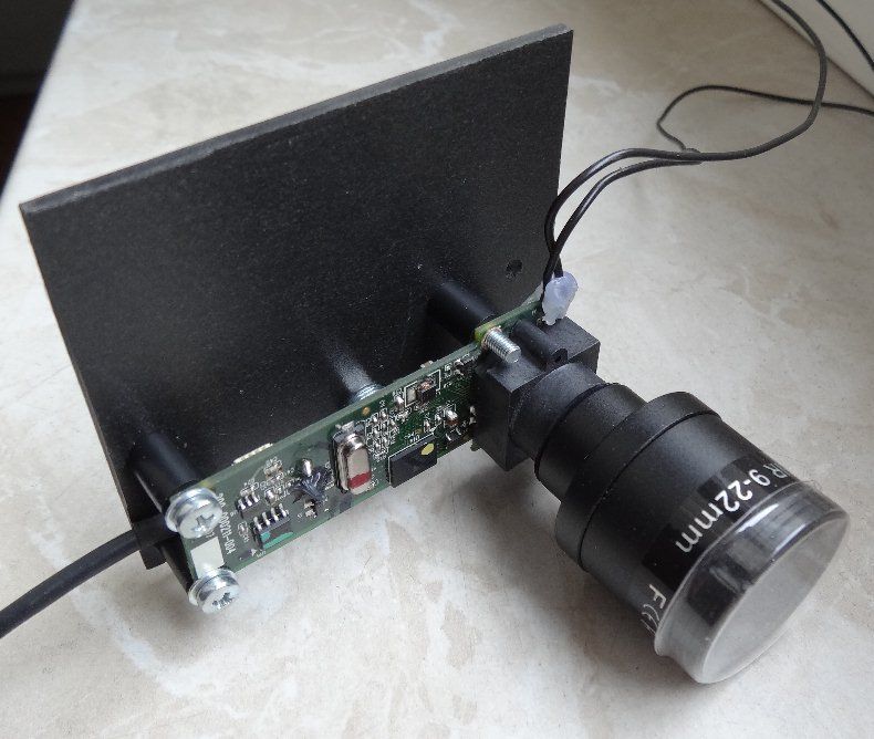 A Homemade camspectrometer for Emission and Absorption Spectra 4