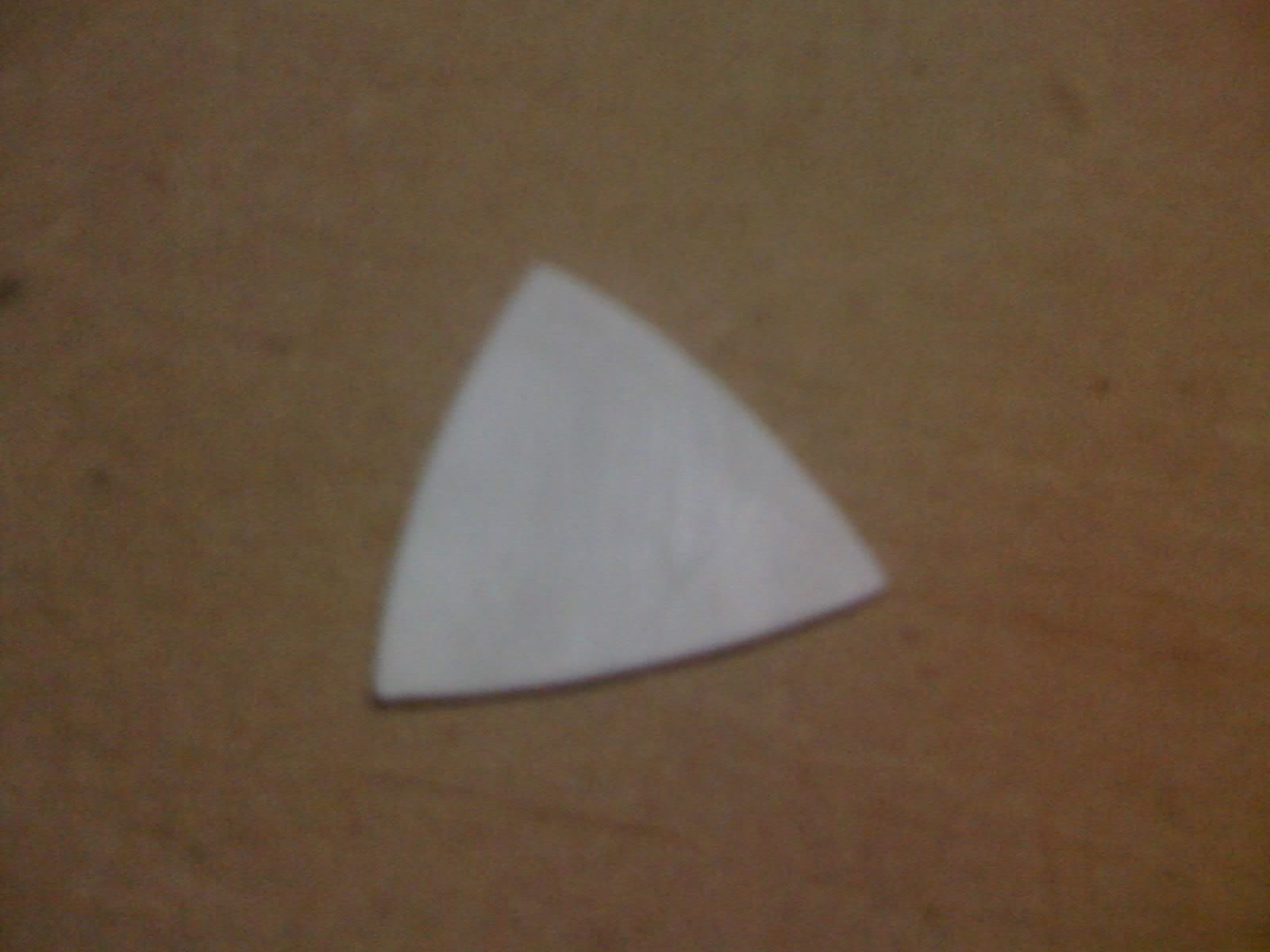 How to Make a Guitar Triangle Pick