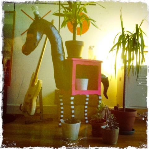 MAKE LAMP WITH a TABLE