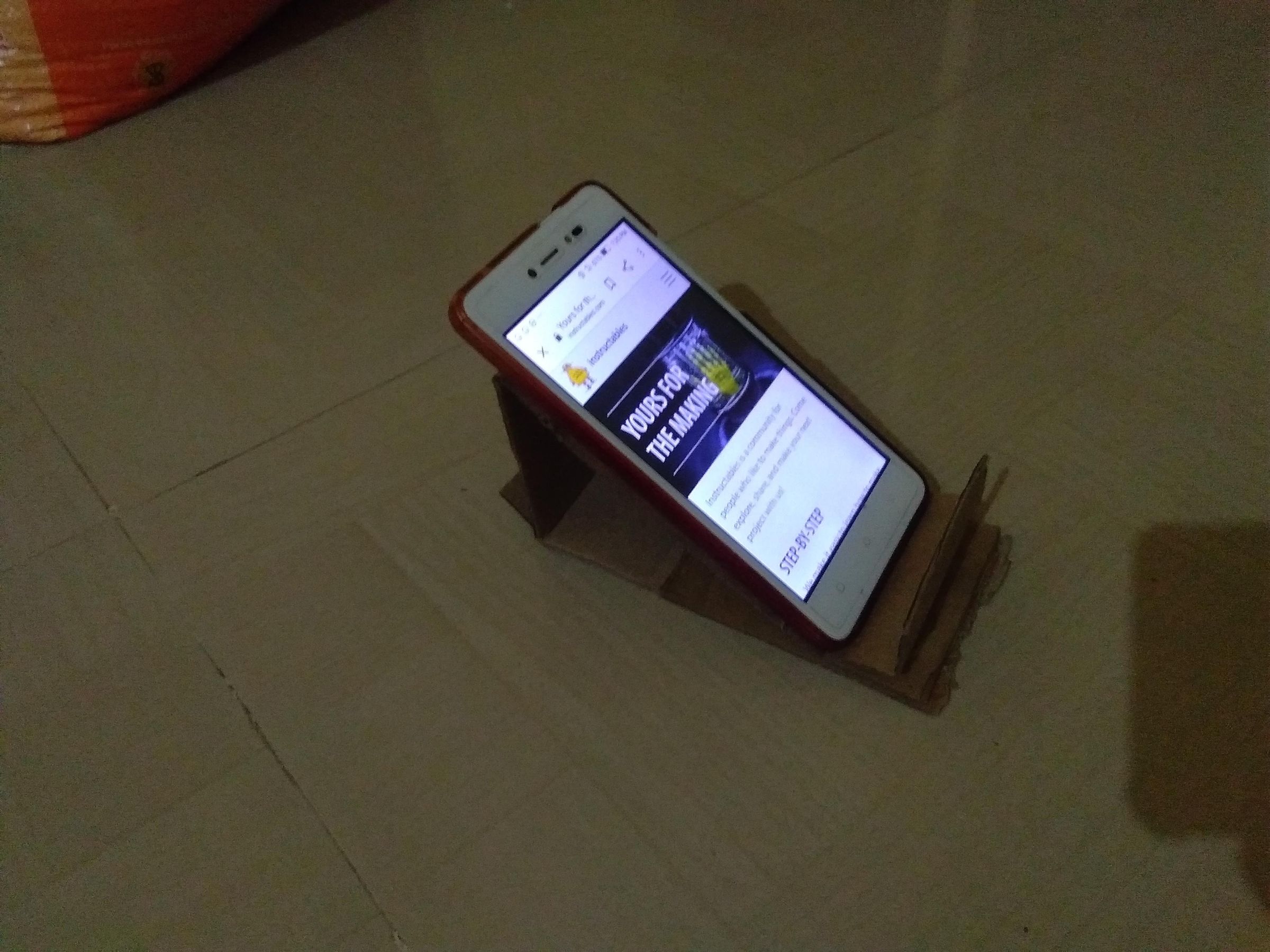 DIY Cardboard Mobile Stand 4 Steps Instructables