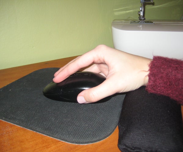 Mouse Pad Wrist-Rest