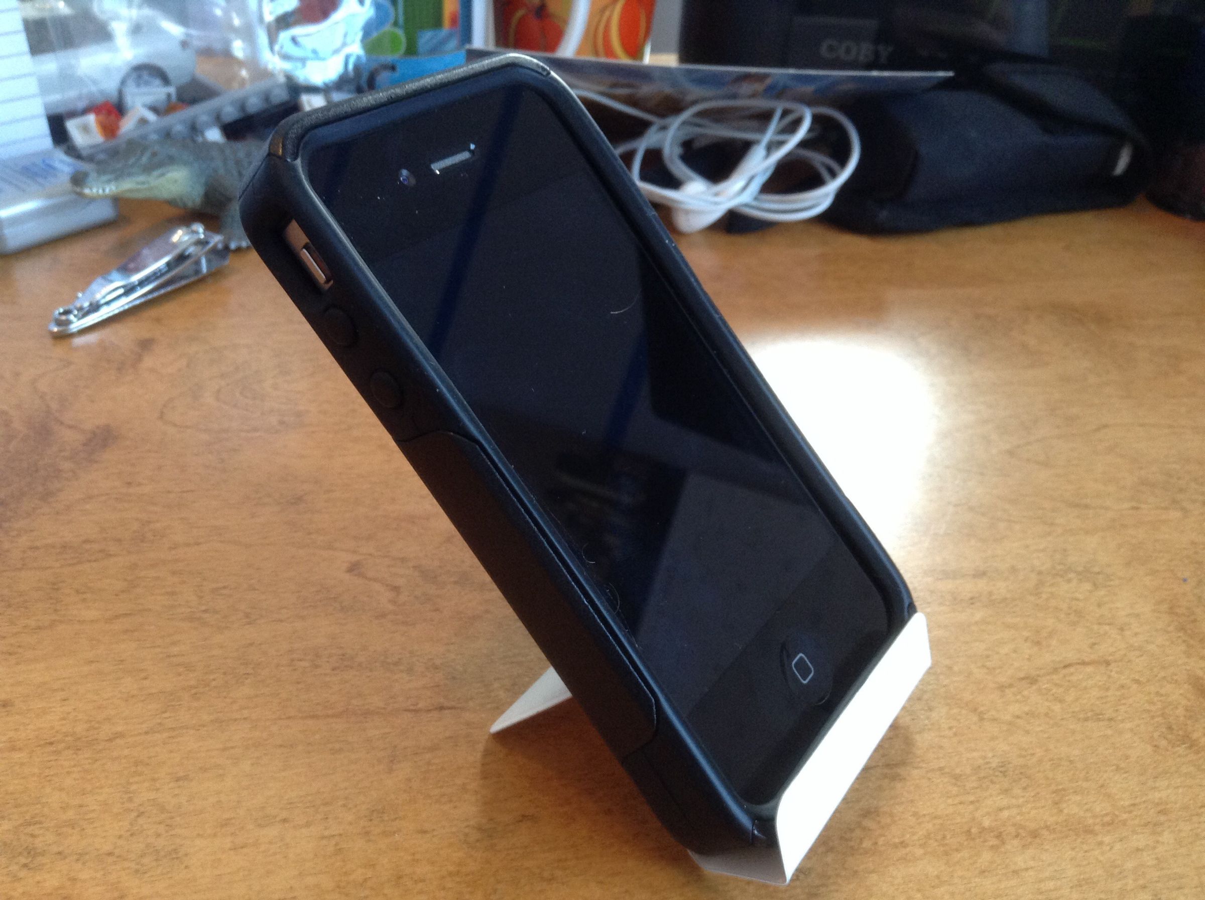 IPhone ID Card Stand