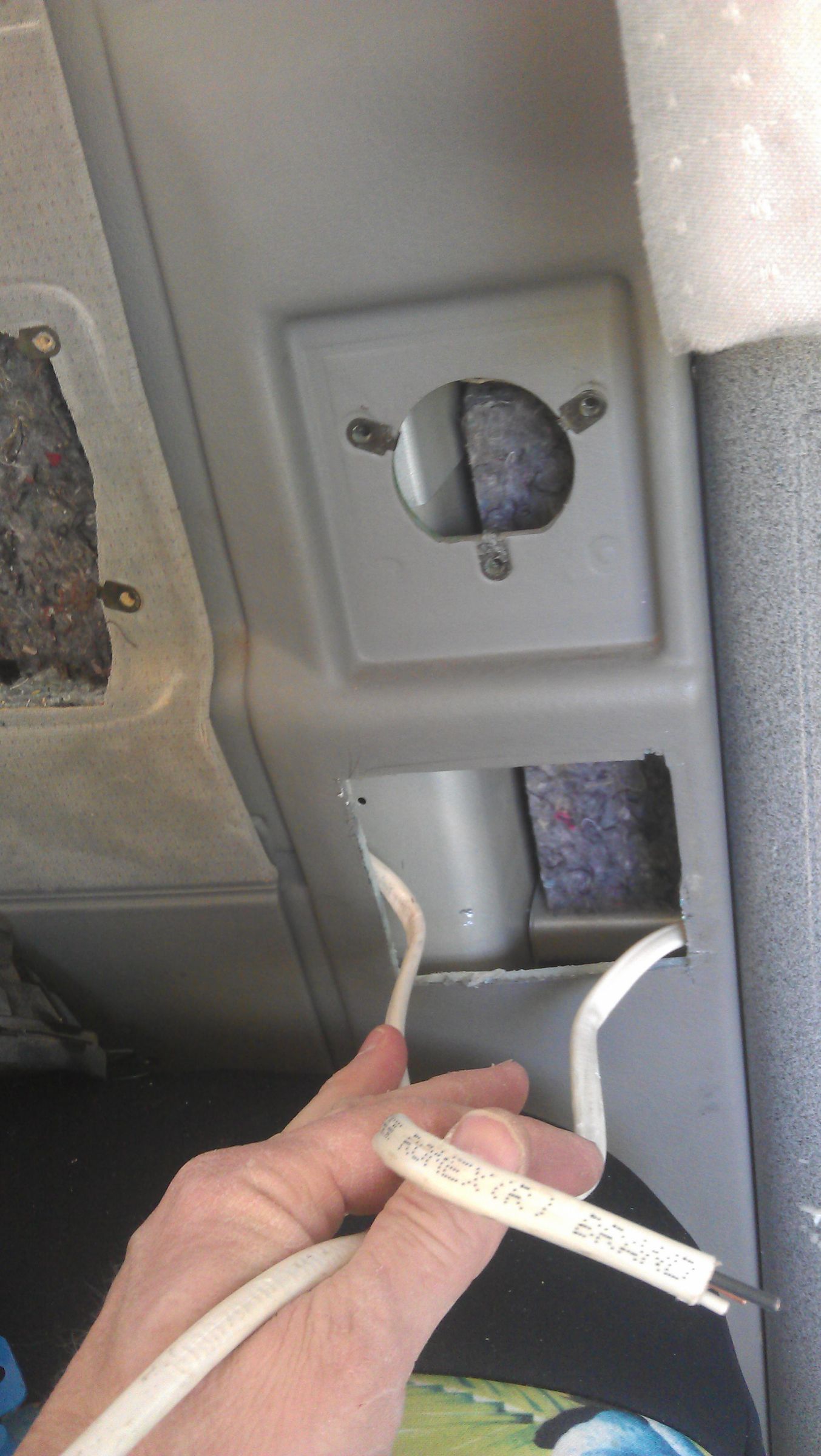 Adding "Shore Power" to a VW Camper Van 7 Steps (with Pictures