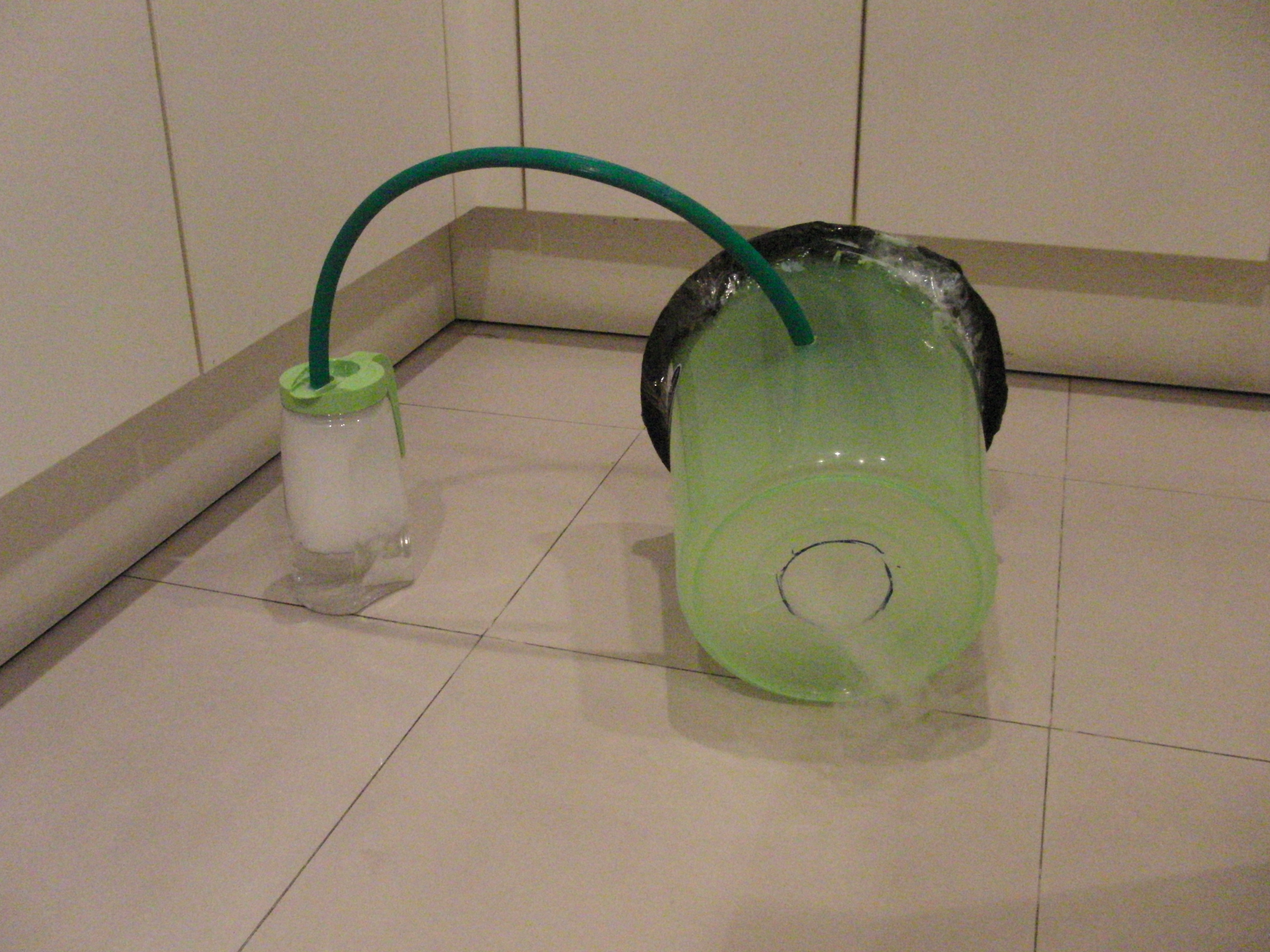 Dry-Ice Smoke Ring Cannon! (No fog machine necessary)