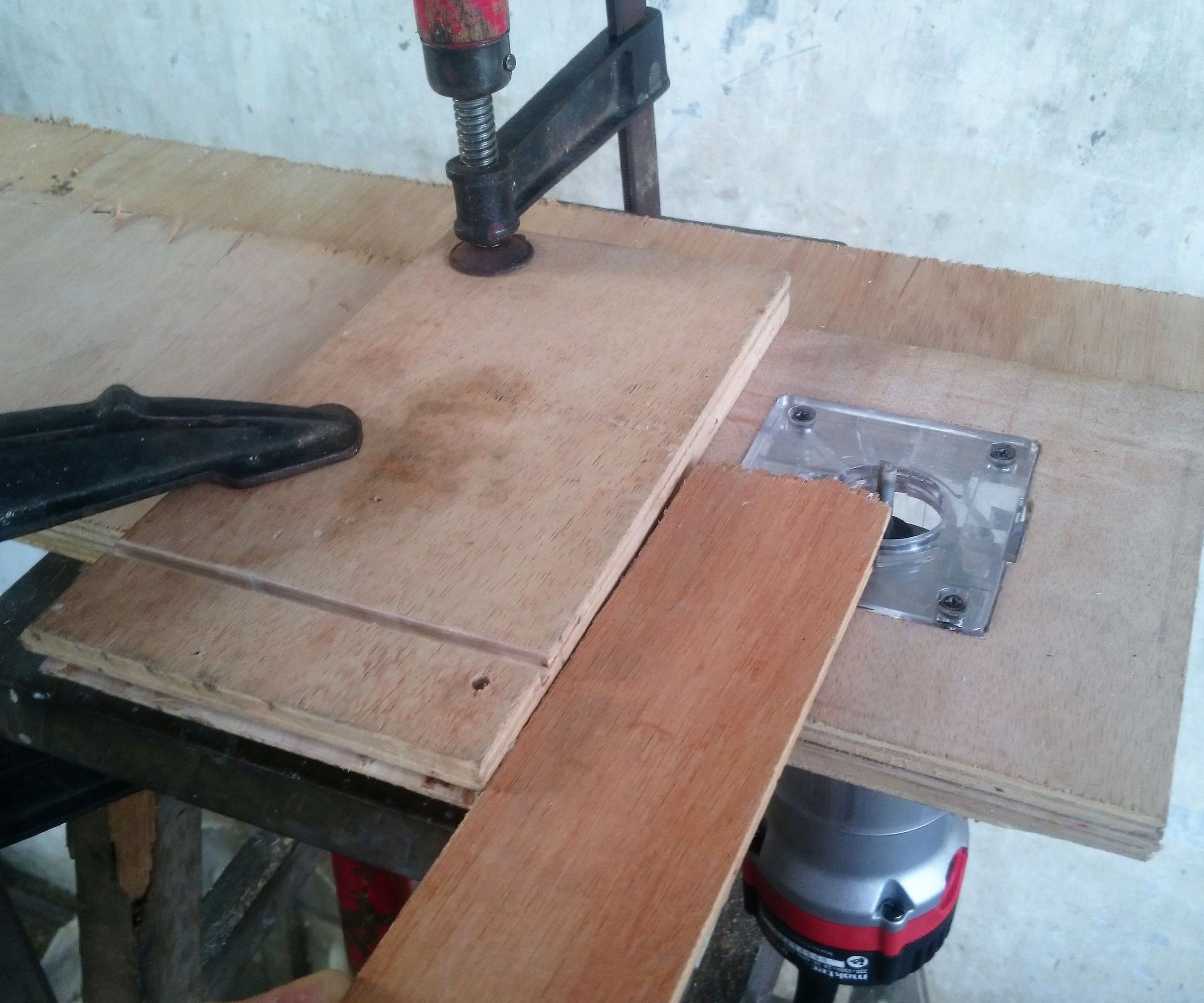 Trimmer to Benchtop Router Adapter