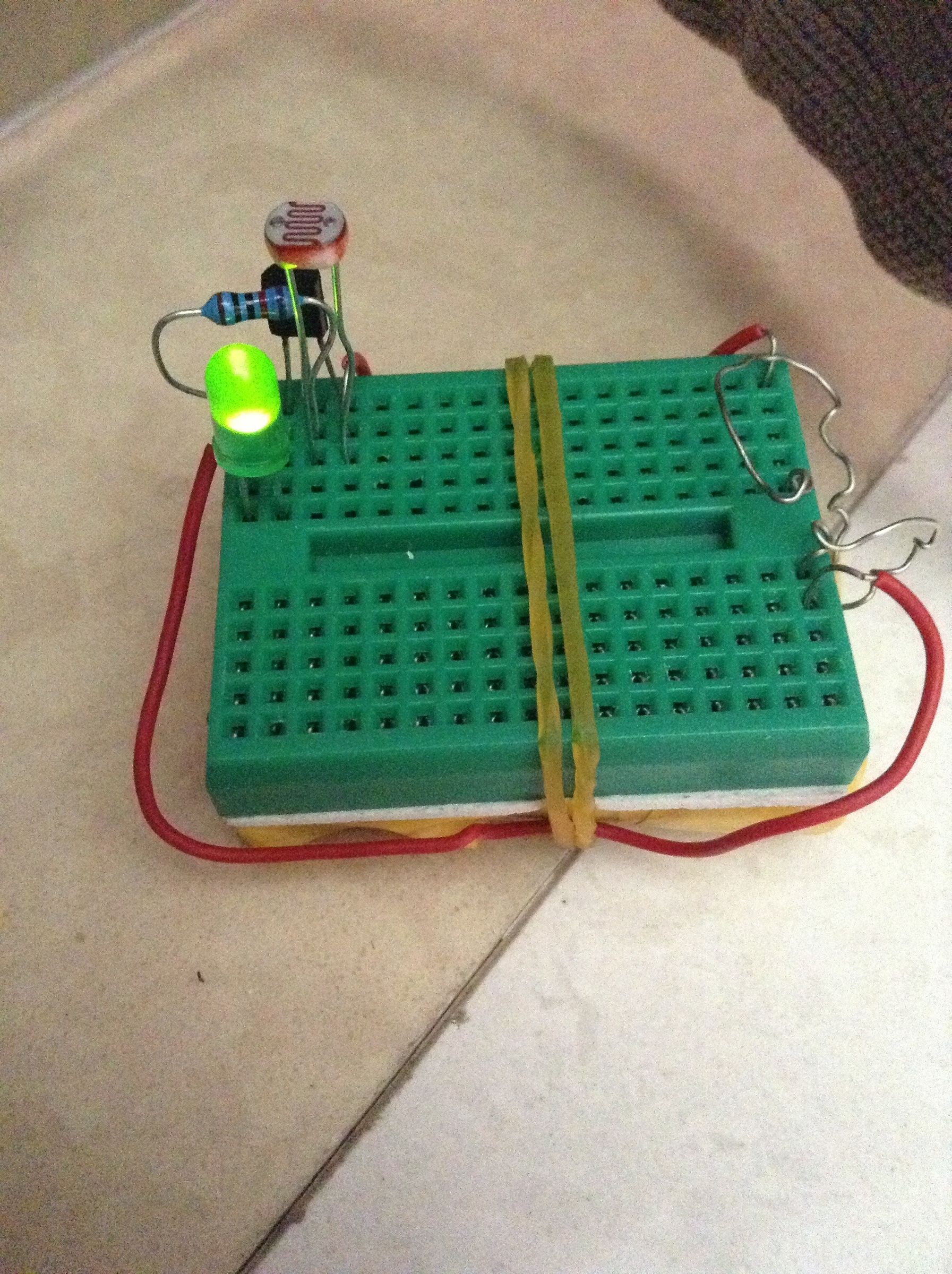 Dark Activated Night Light : 4 Steps - Instructables