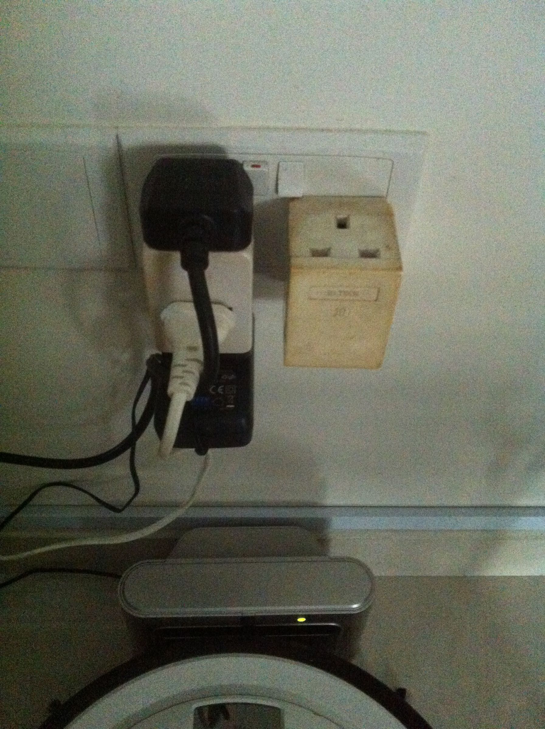 Problem With Visible Sockets