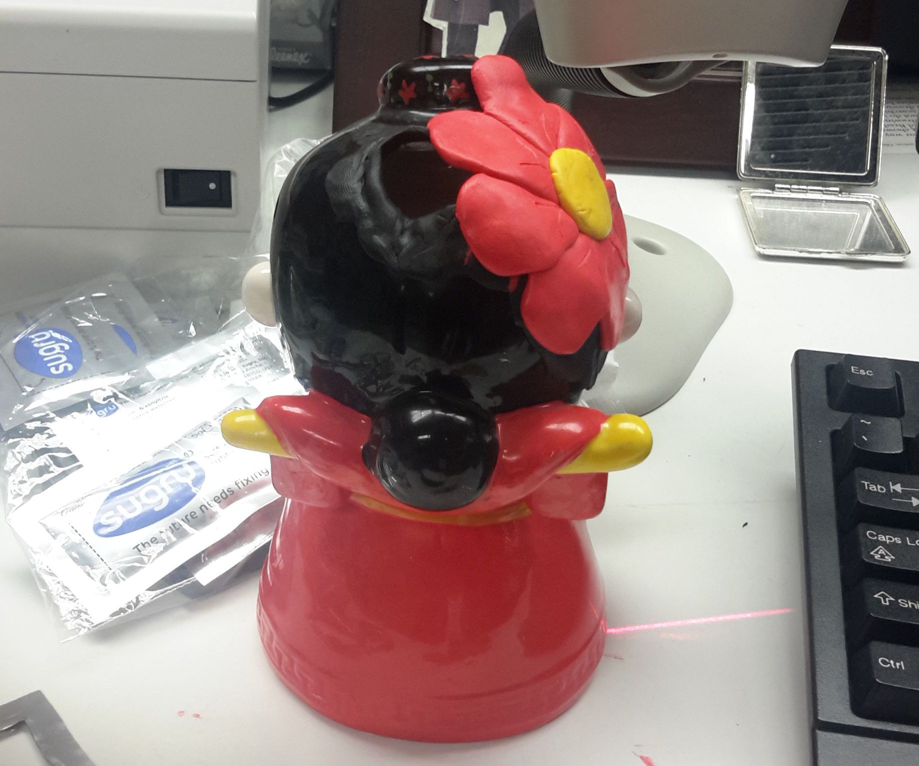 Mending Ceramics with Sugru