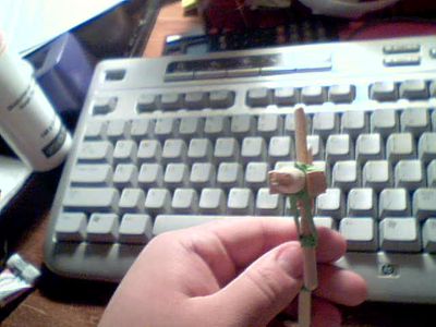 Rubber Band Gun - Pistol Style (Chopsticks and RubberBand)