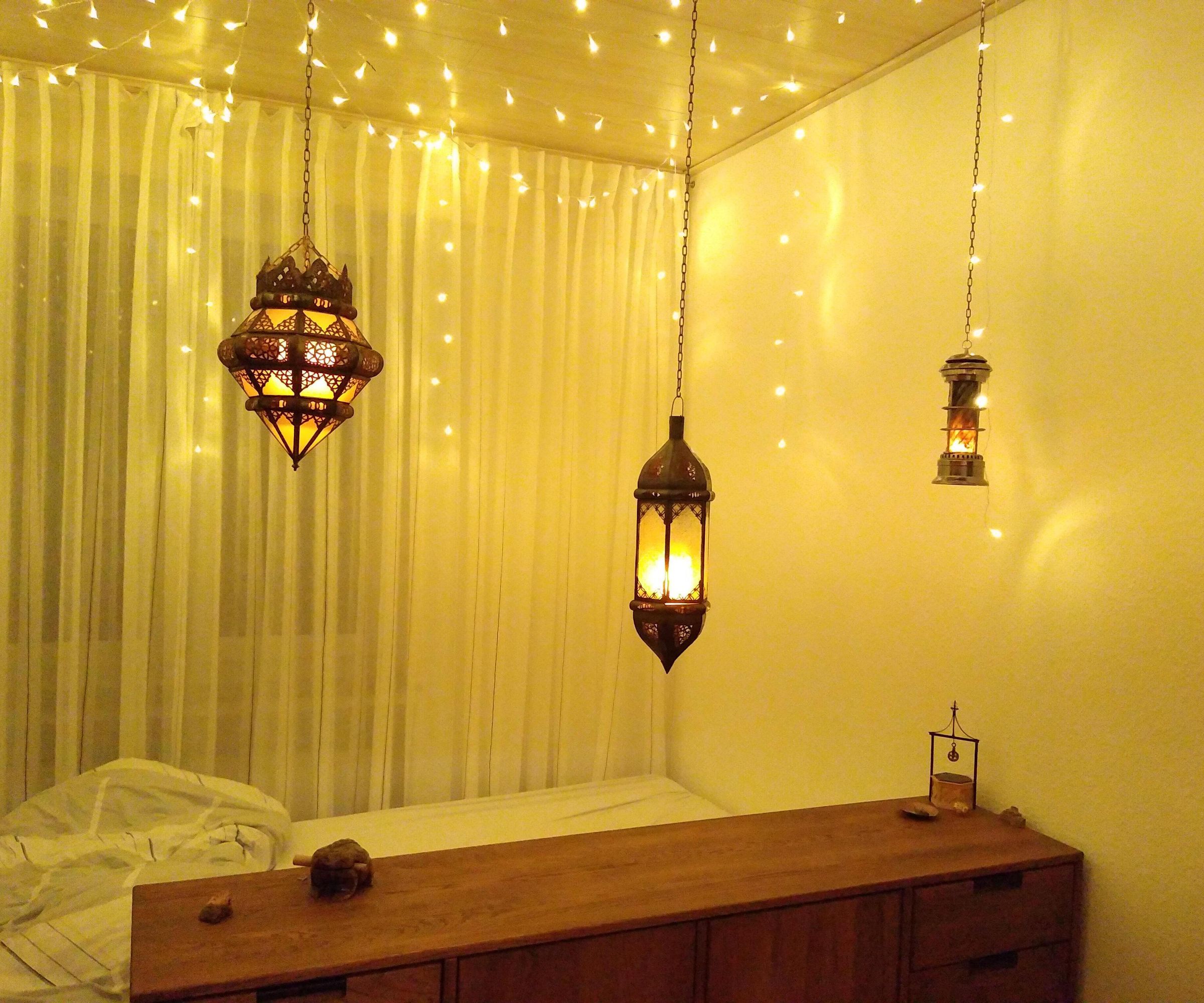 Cozy Bedroom Lighting (LED Lanterns With Invisible Cabling)