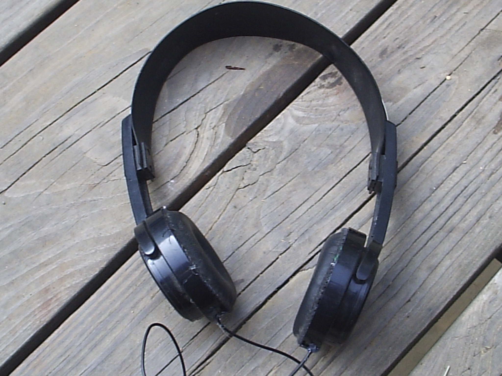 Rebuild Your Headphones With Earbuds