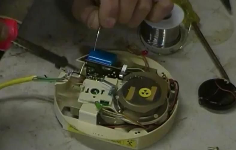 Smoke Detector Rework For Remote Use With Experiments