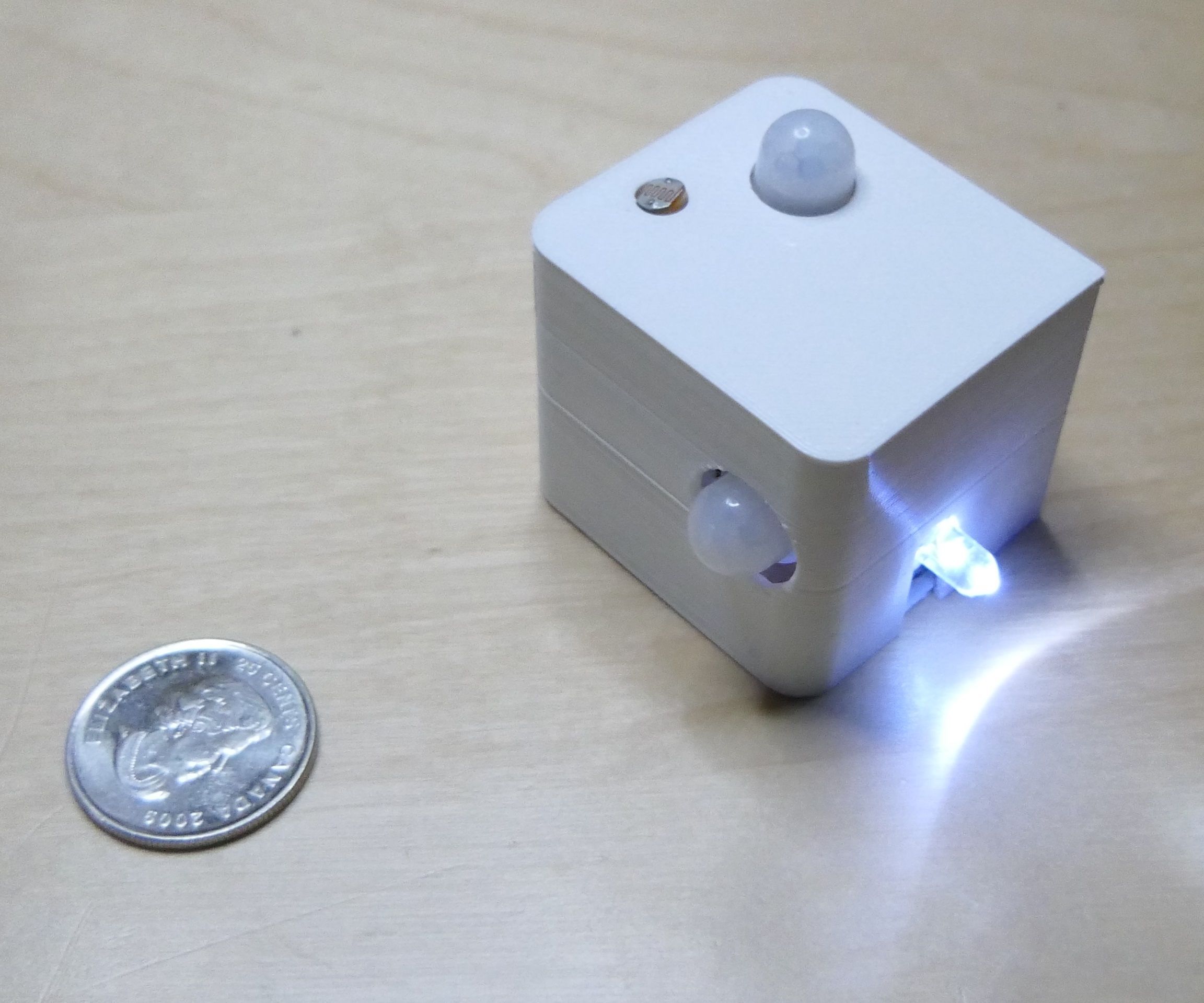 Staircase Night Lamp - Very Low Power and 2 Sensors