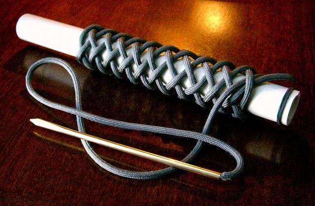 How to Tie a Long 4 Bight Turk's Head Knot