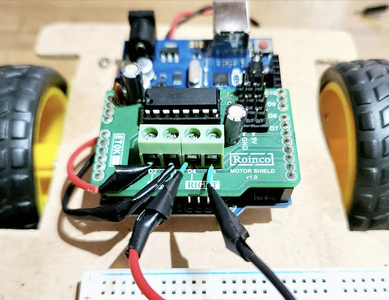 Hand-Following Car: Arduino and Ultrasonic Sensors Powered : 7 Steps ...