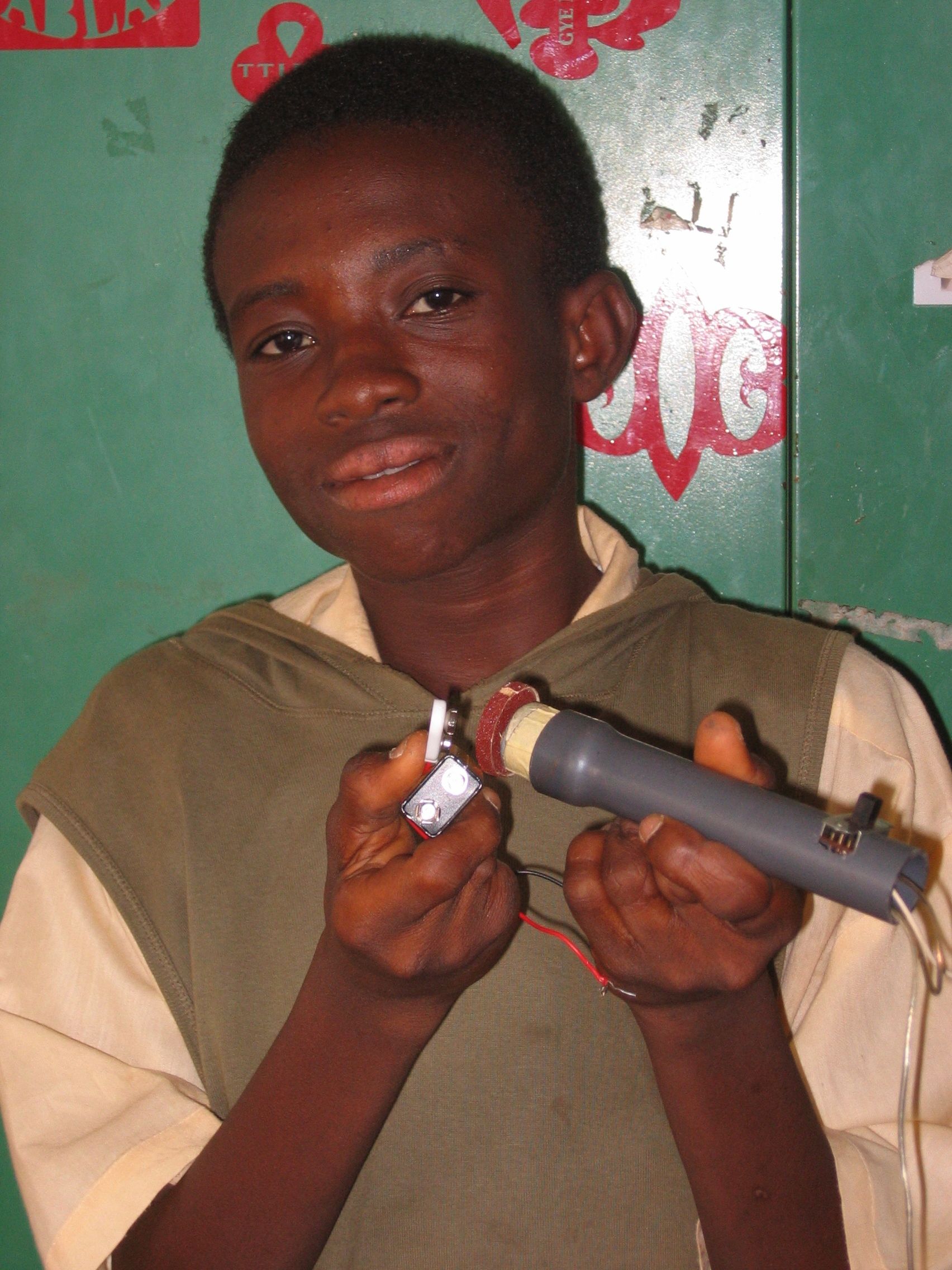 DRILLING AND SANDPAPER MACHINE