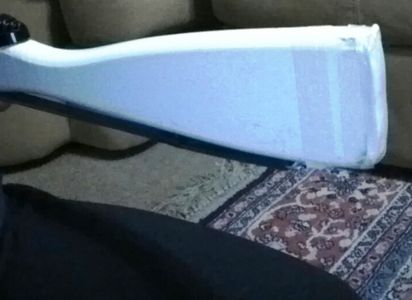 How to Tape a Color Guard Rifle : 22 Steps - Instructables