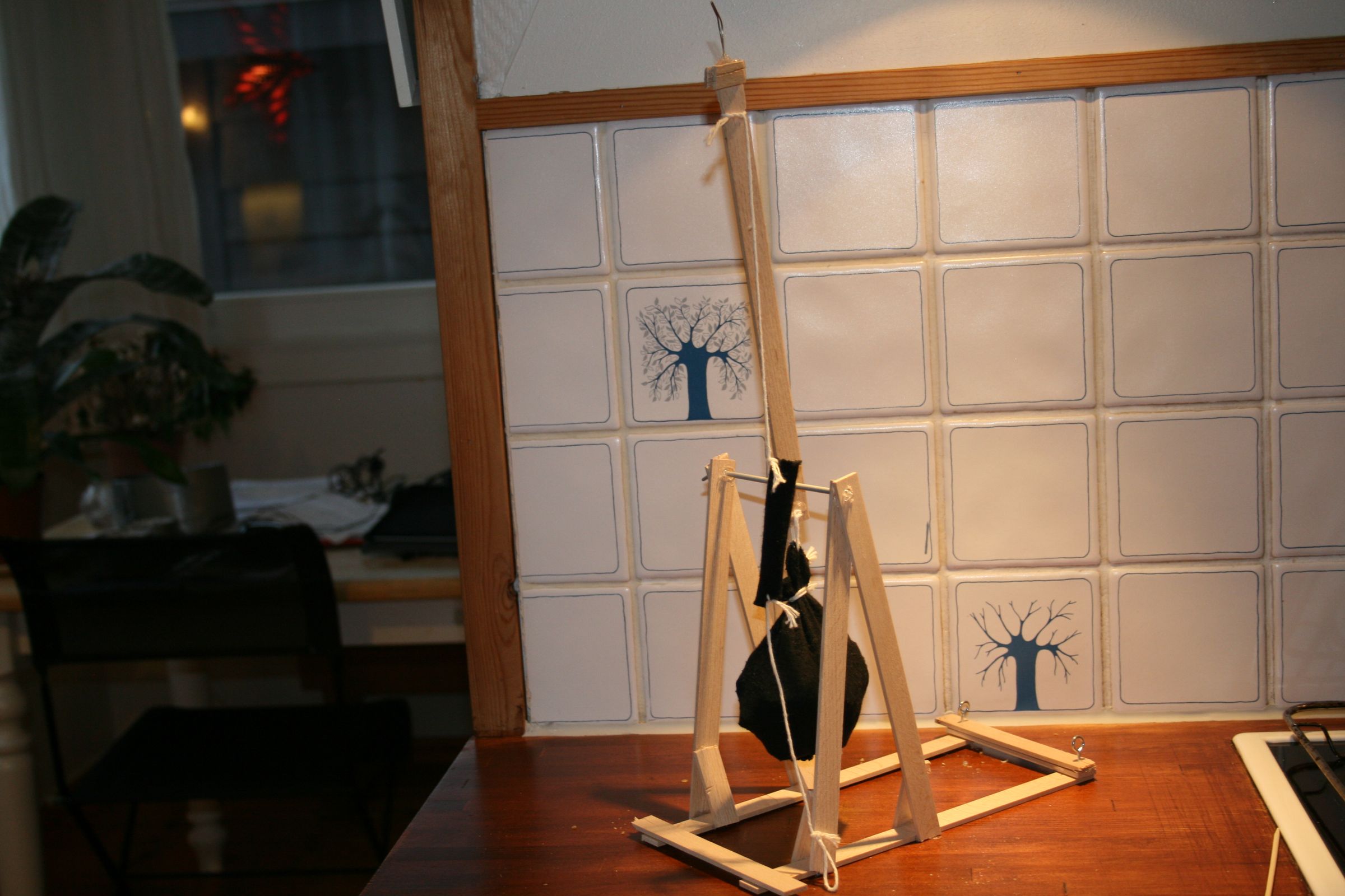 How to Make a Mini Trebuchet Catapult