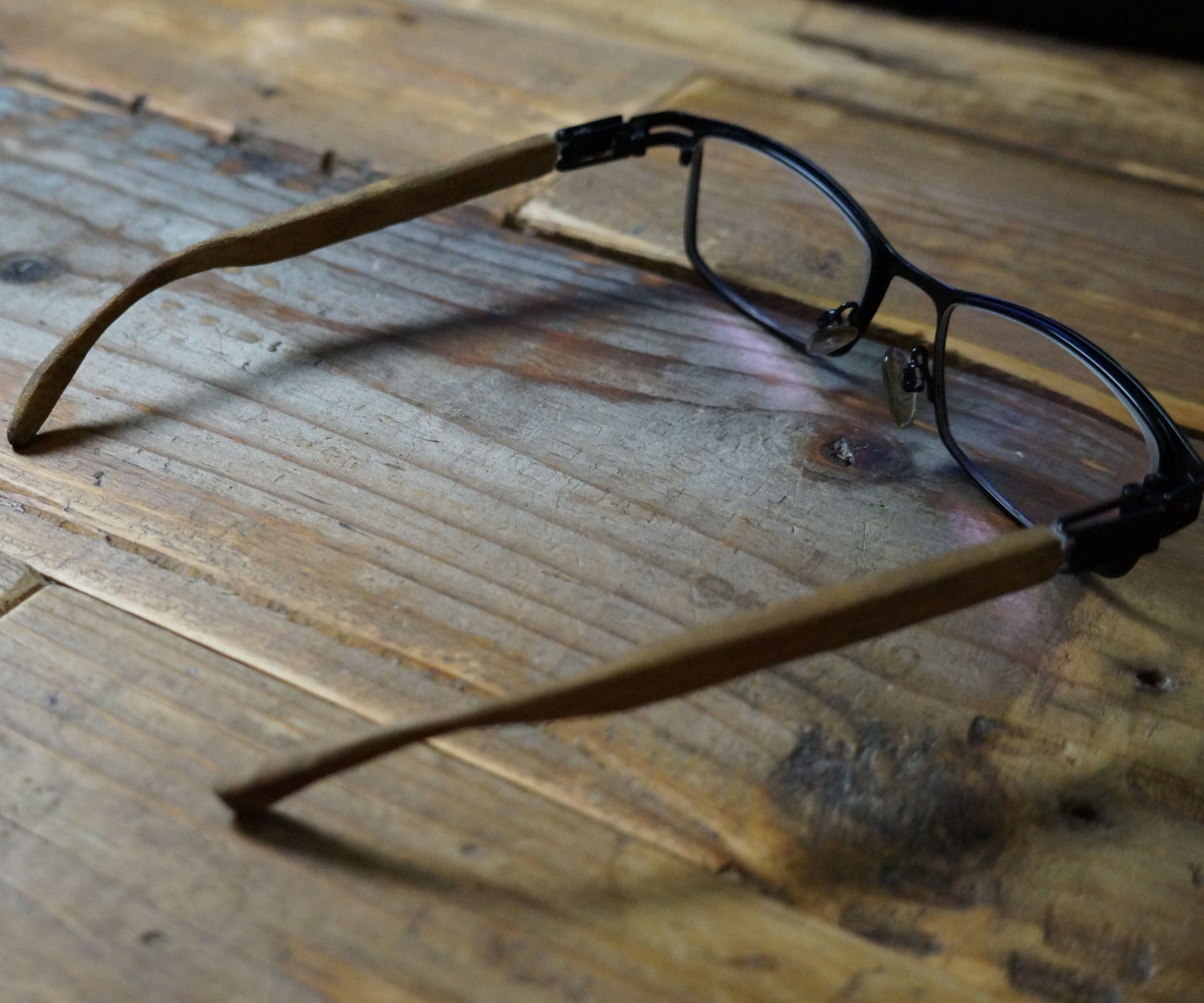 Wooden Glasses Frames Hack