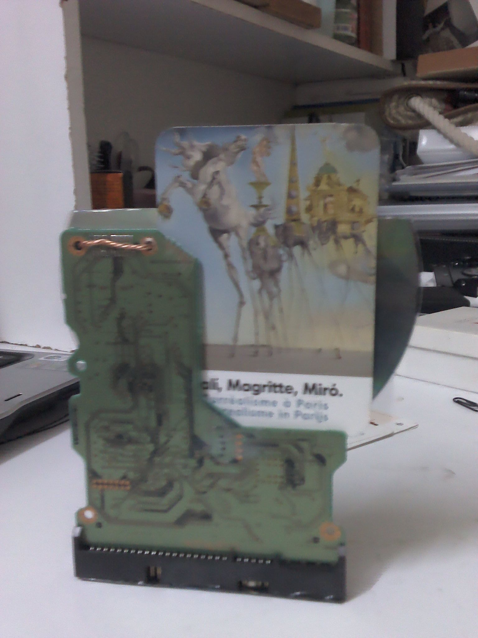 Picture frame out of old Hard Disk and CD