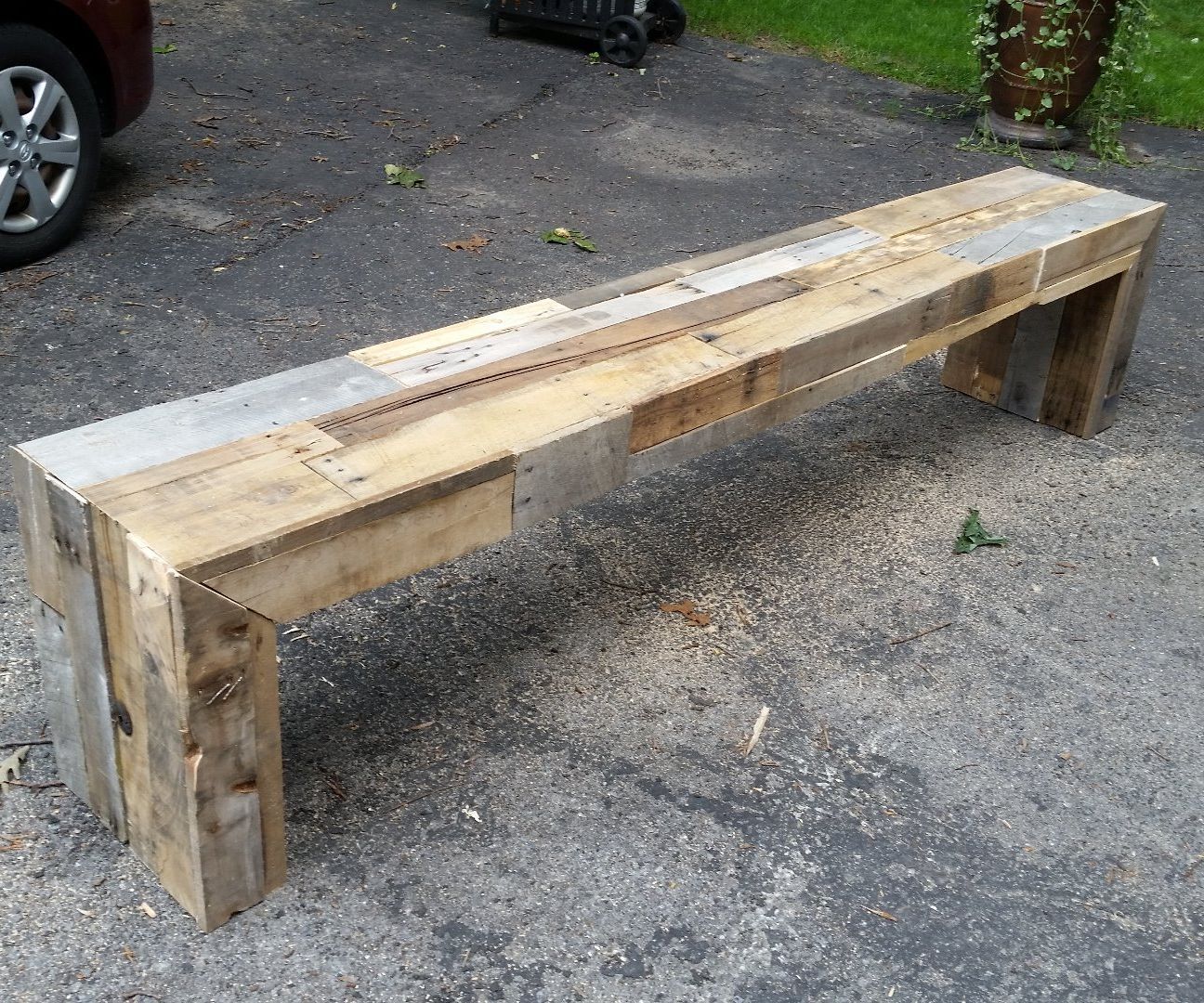 Awesome Pallet Wood TV Console - $35