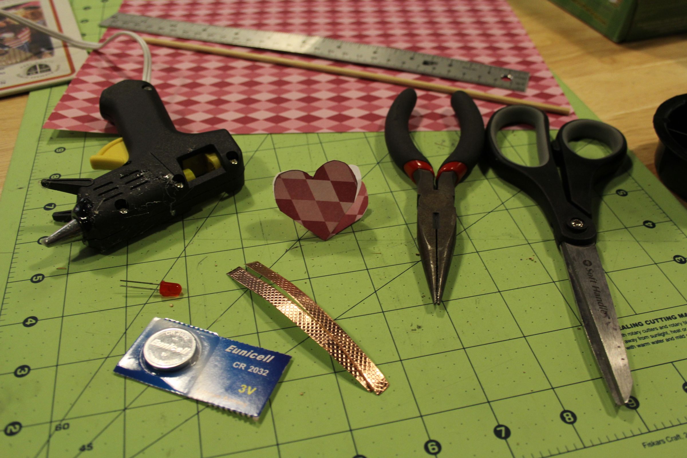 LED Paper Flower : 4 Steps (with Pictures) - Instructables