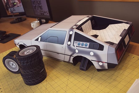 DeLorean BTTF Inspired Papercraft