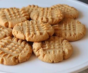 3-Ingredient Peanut Butter Cookies (Gluten-Free)