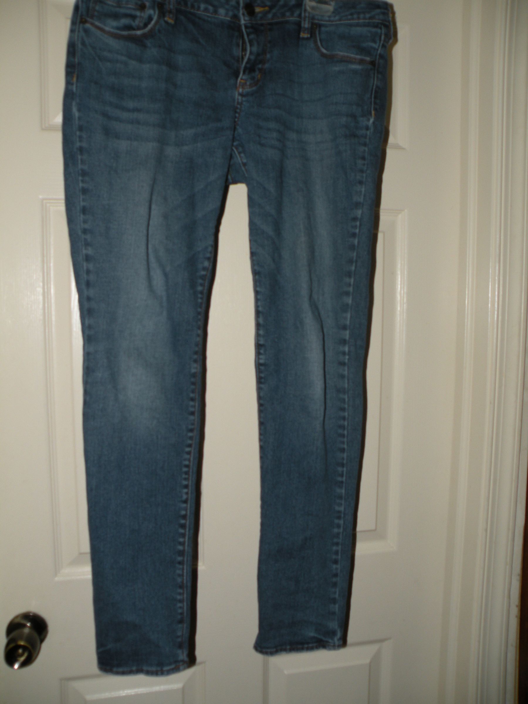 Add a Zipper to Your Jeans