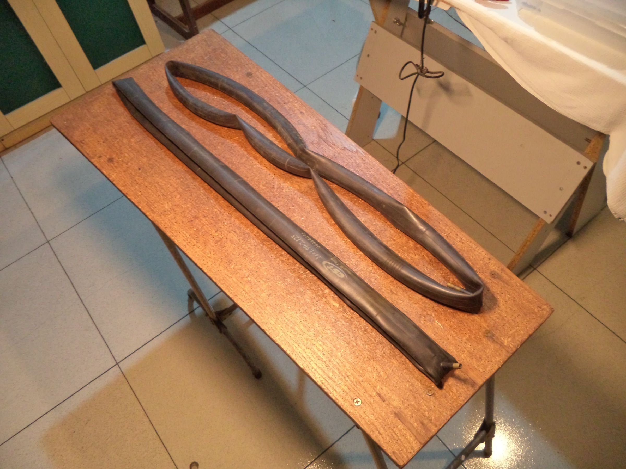 Straightening/Flattening Bicycle Inner Tubes for DIY Projects : 7 Steps ...
