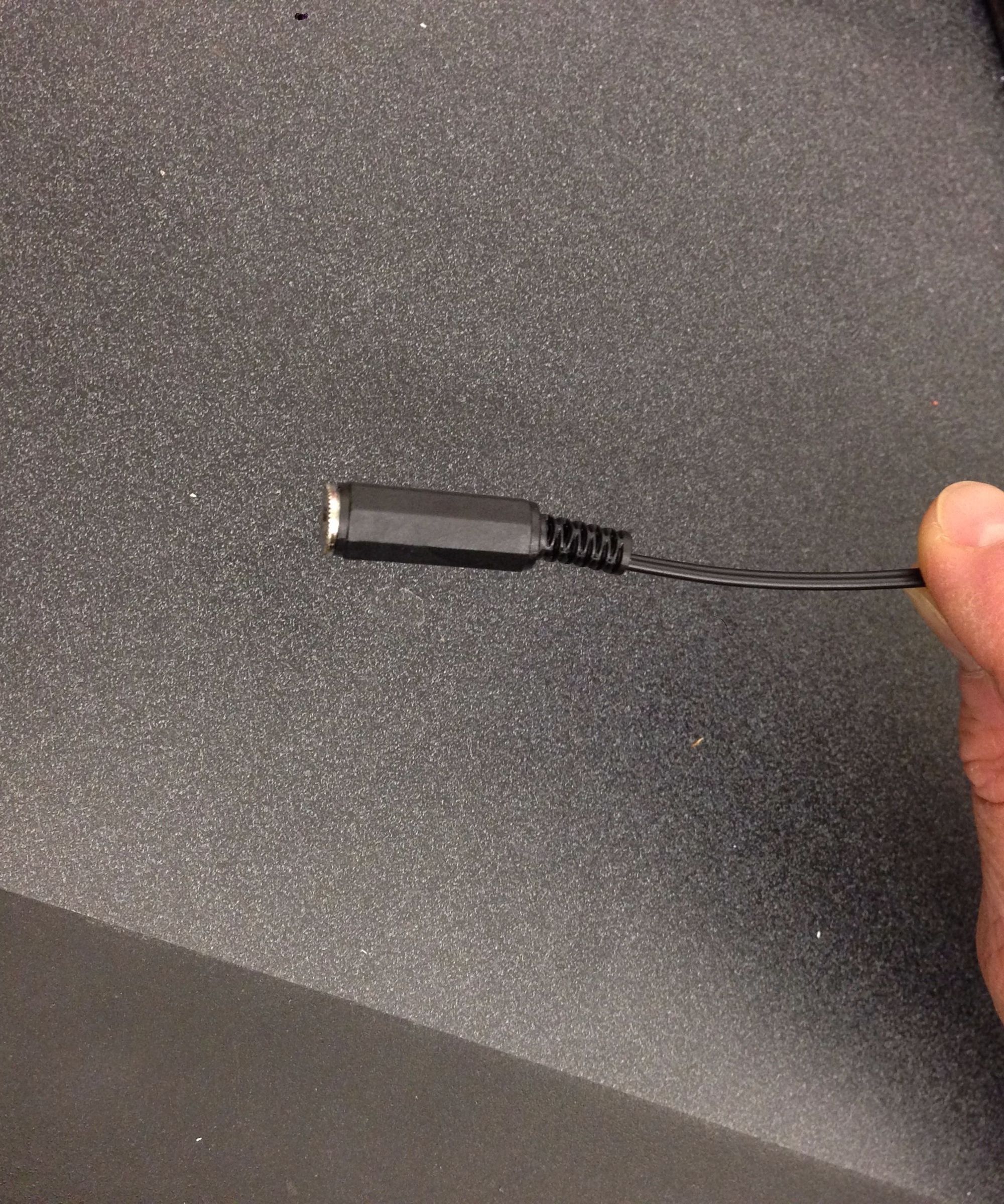 Preparing a Mono Jack With Lead Wire