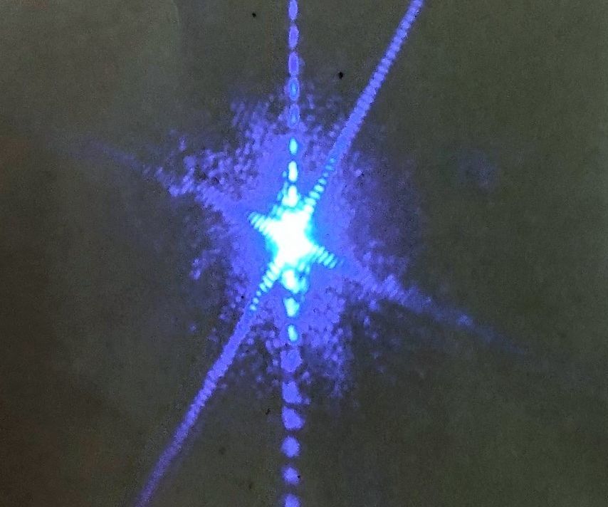 Proving the Wave Nature of Light the DIY Way! Young's Double Slit Experiment.