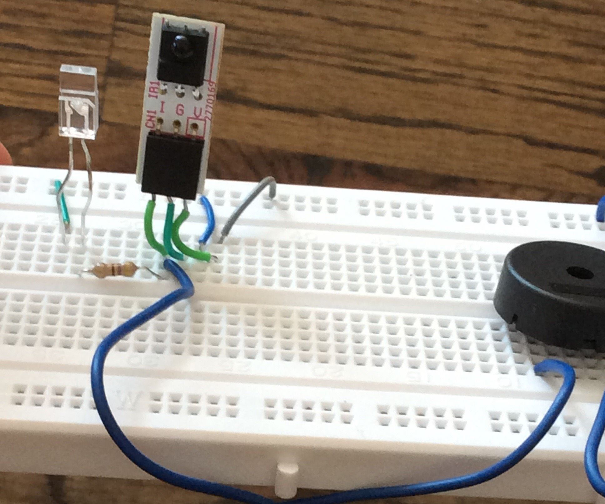 Easy Infrared Detector