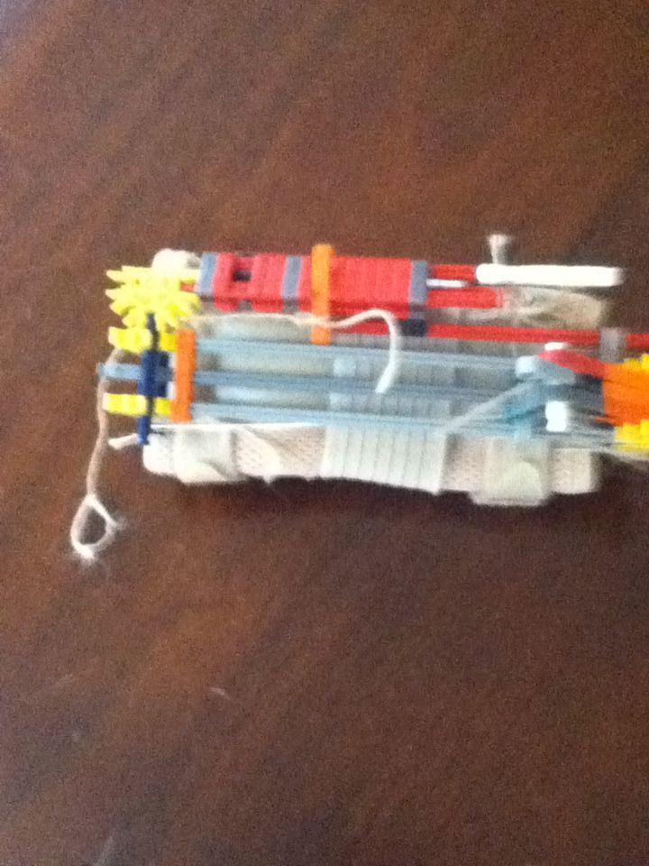 Assassin's Creed hidden blade and gun
