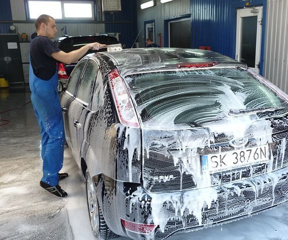 Use the Best Car Care Supplies for Detailing 