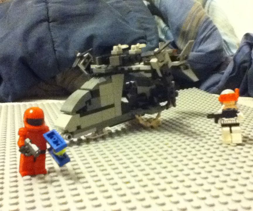 Midi-Scale UNSC Falcon